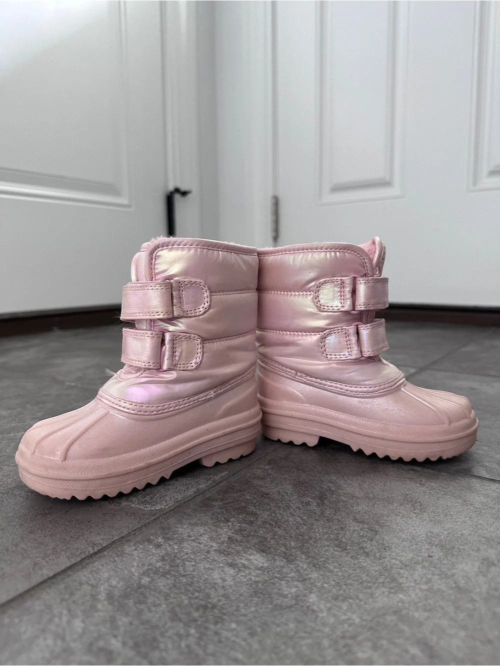 Pink Girls' Waterproof Snow Boots Size 6